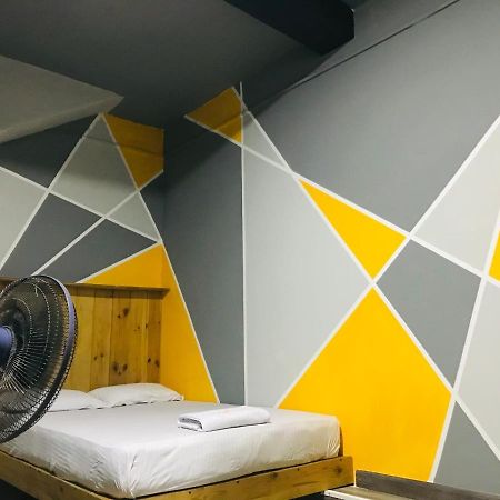 Alina Budget Hotel Kaduwela Ngoại thất bức ảnh