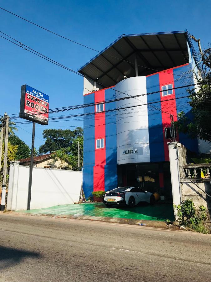 Alina Budget Hotel Kaduwela Ngoại thất bức ảnh